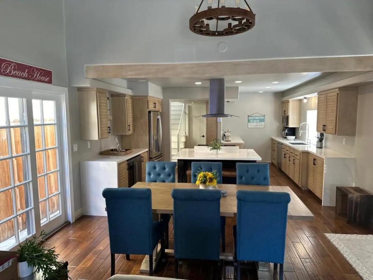 Elegant Beach Living, Just Blocks To The Sand Huntington Beach Exterior photo